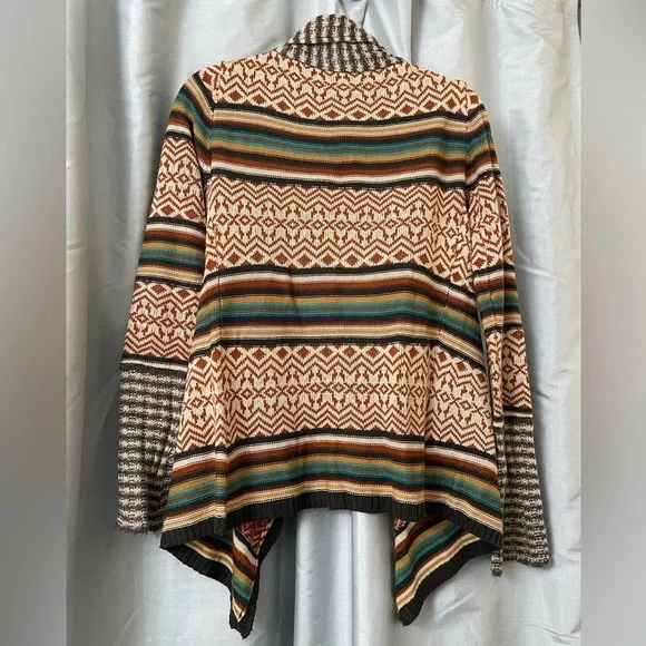 Bella de jour Soft neutral tone striped and geometric sweater cardigan size XS - Picture 3 of 3